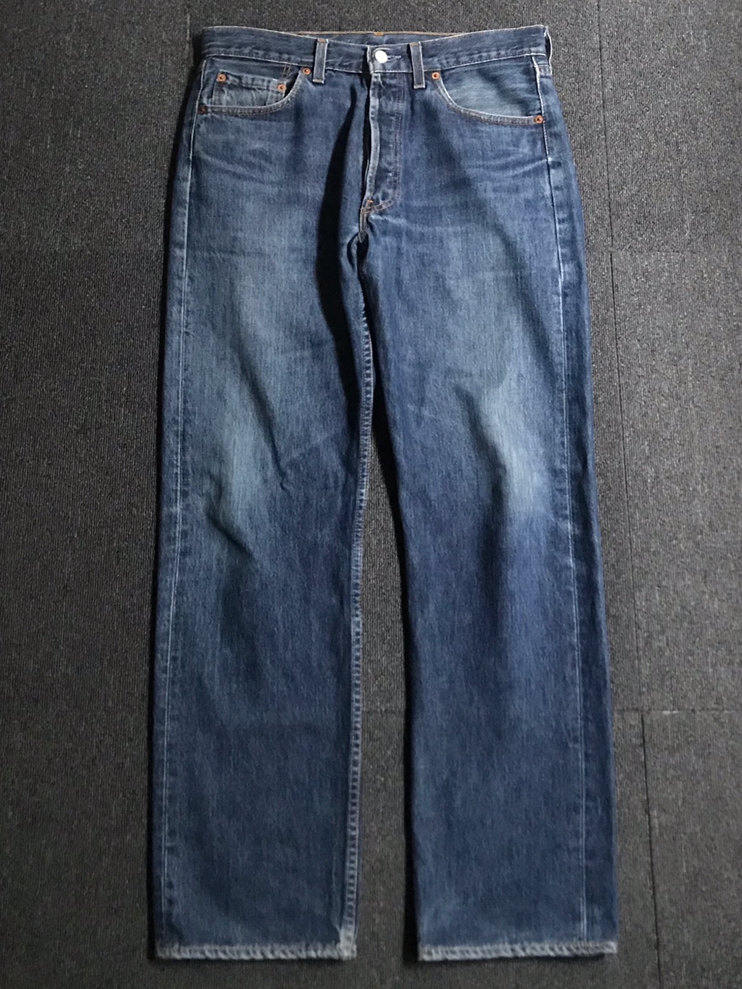 90s levis 501 UK made (33/30 size, ~32인치 추천)