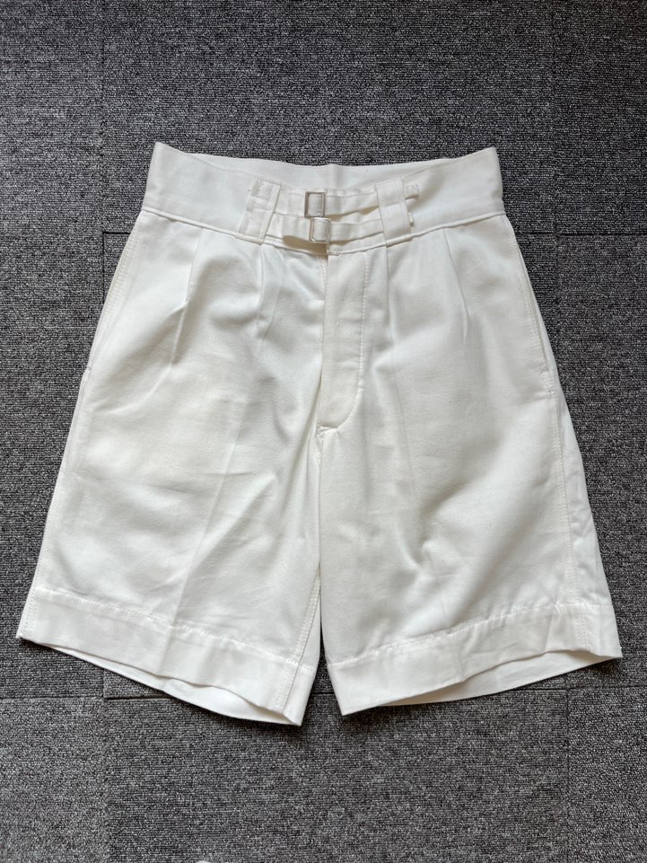 vintage italy army gurkha short white (8 size, 31인치 전후)